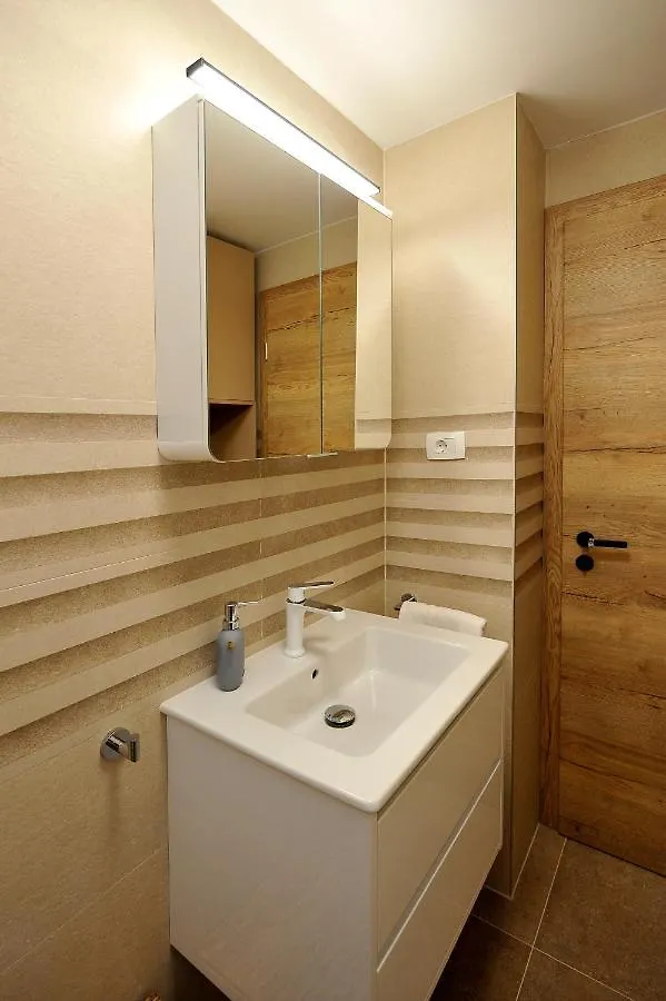 Carruba Split Apartment