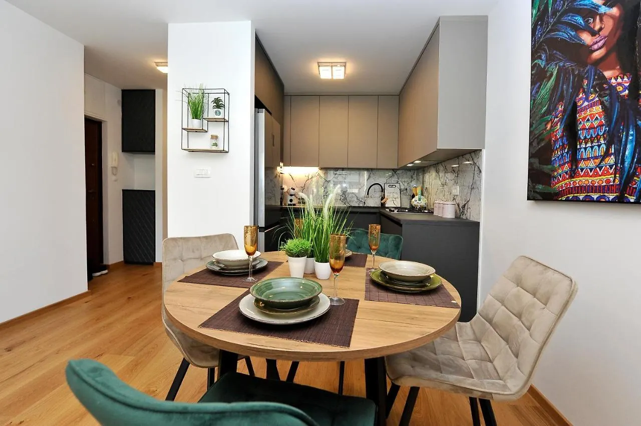 Carruba Split Apartment
