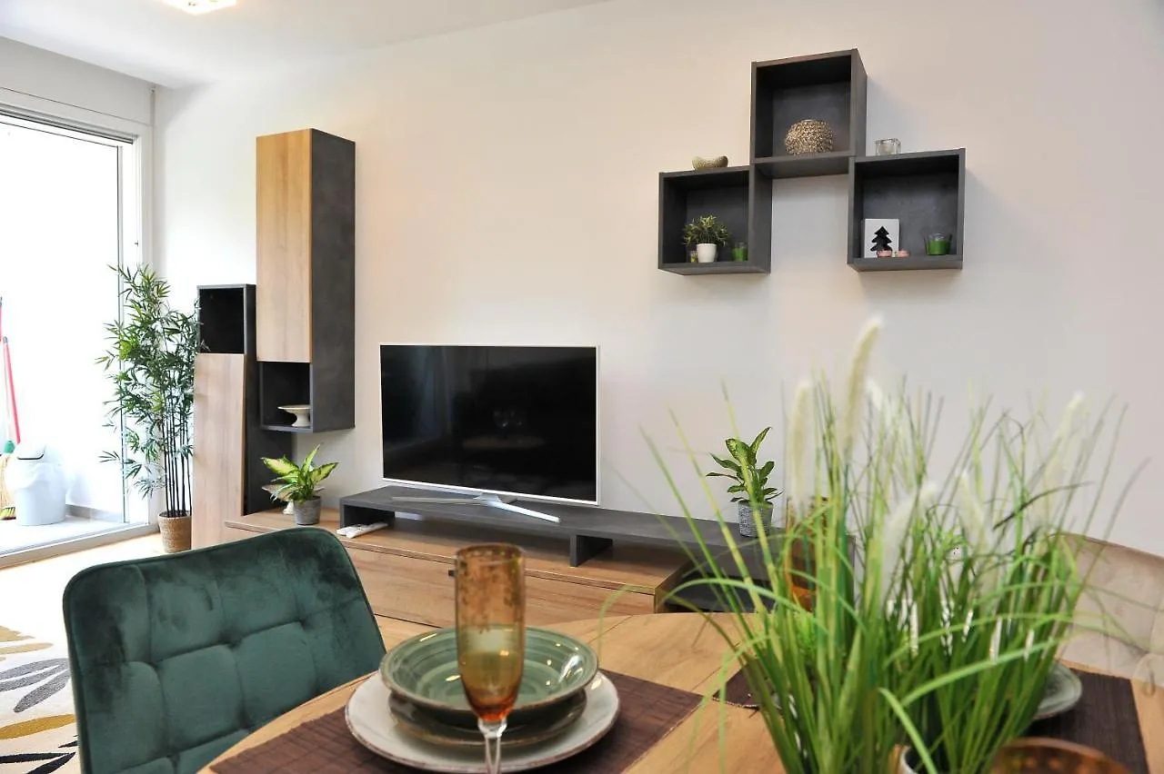 Carruba Split Apartment